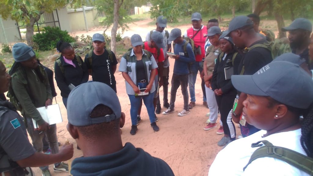 people-standing-in-a-circle